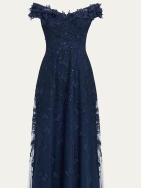 Gorgeous Teri Jon Gown, Navy, size 12